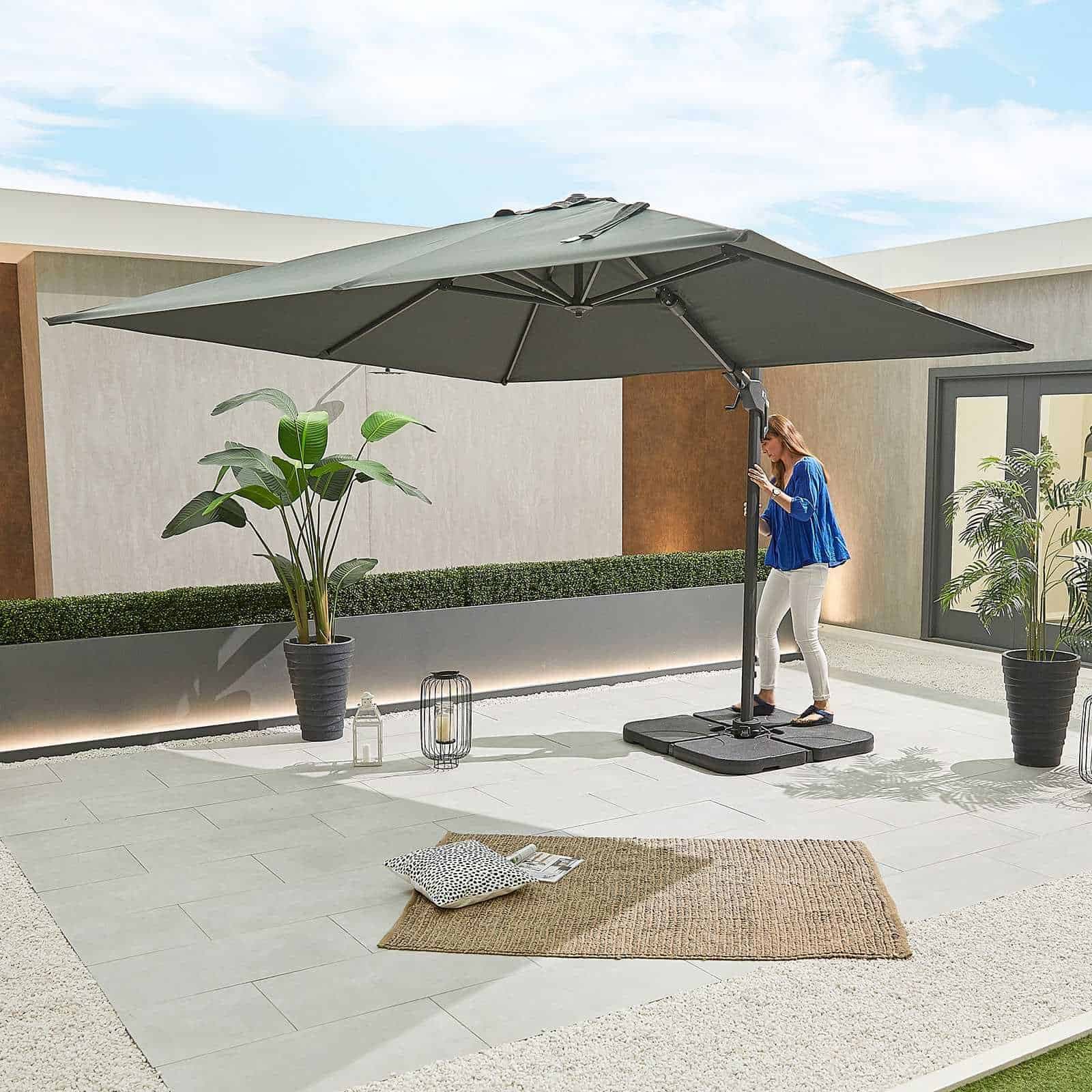 The Ultimate Guide: Parasols