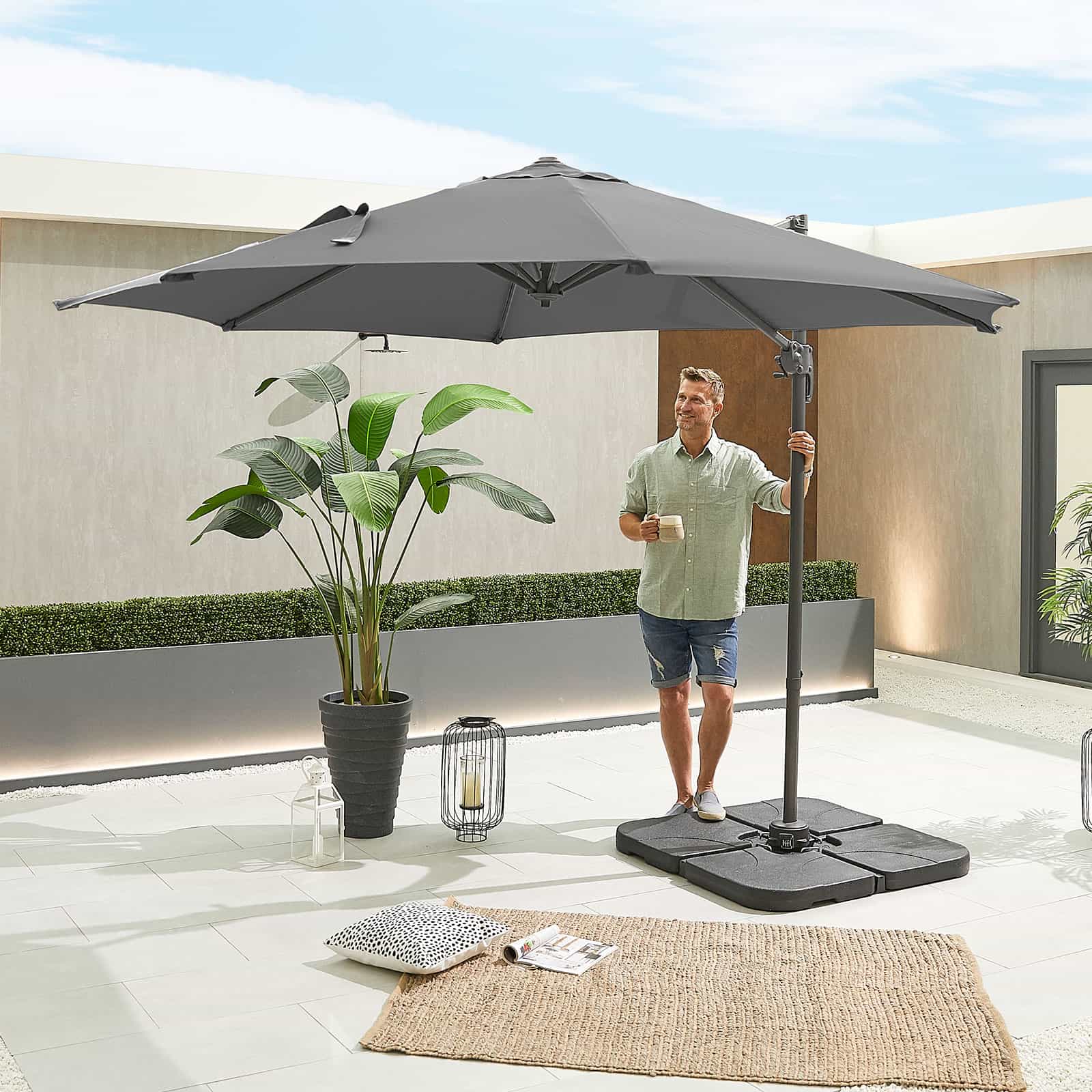 Nova - Solis Cantilever Parasol - 3m Round - Grey